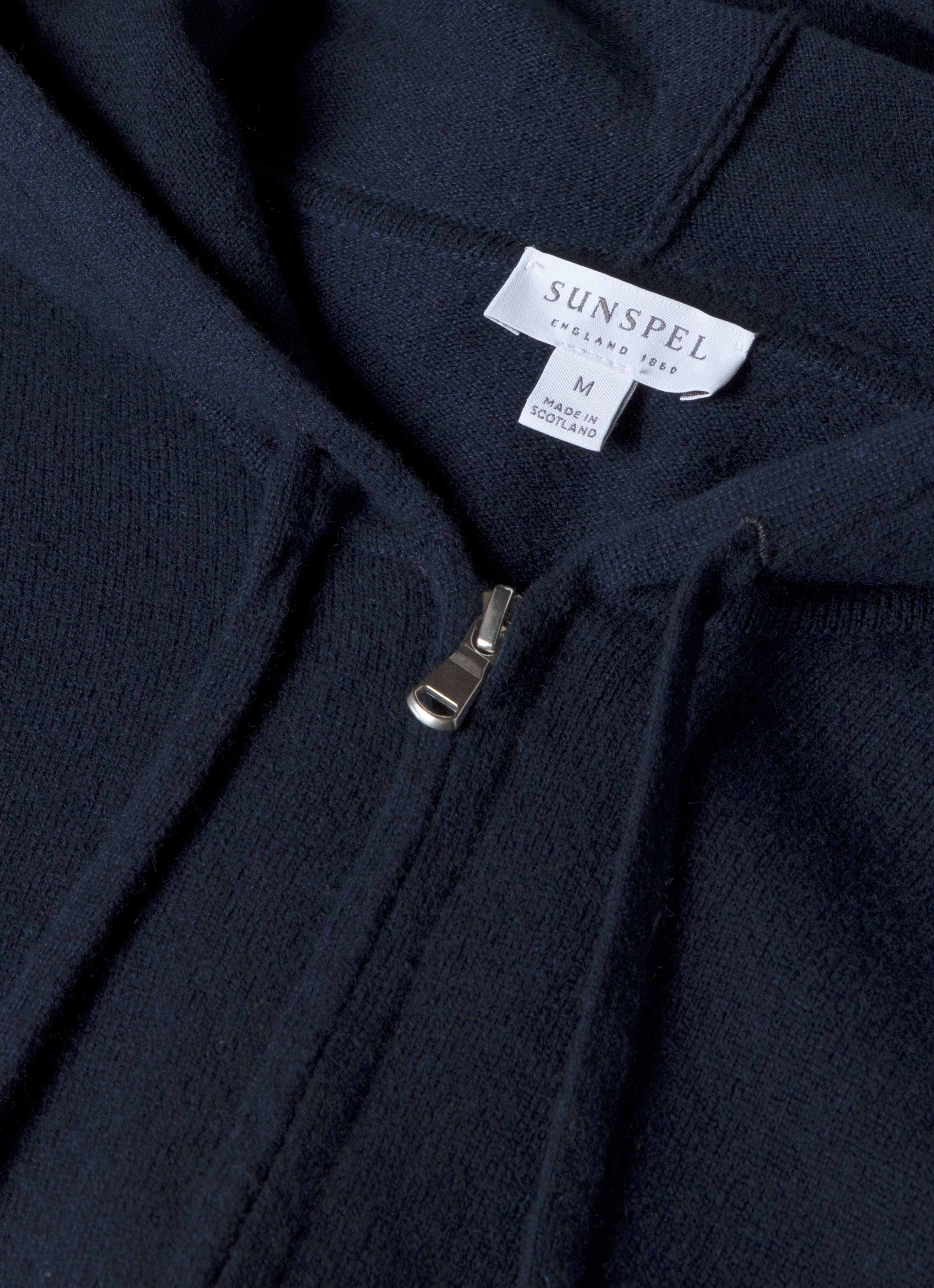 Men's Cashmere Hoodie in Navy - Image 4