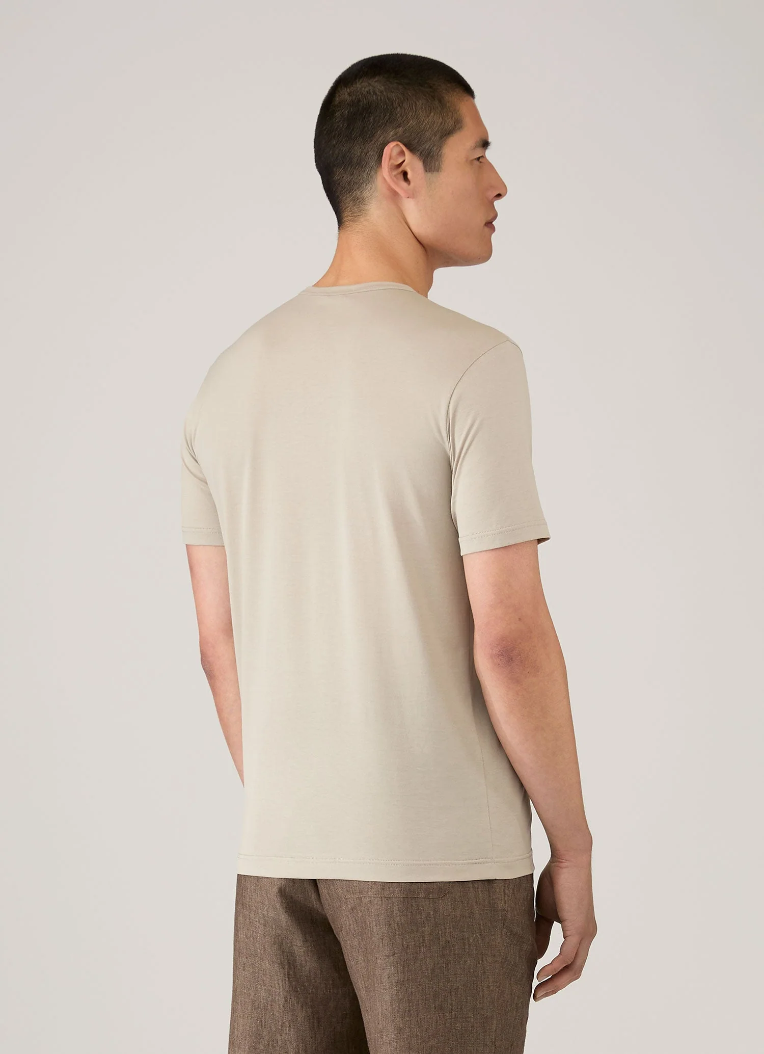 Men's Classic T-shirt in Ash - Image 5