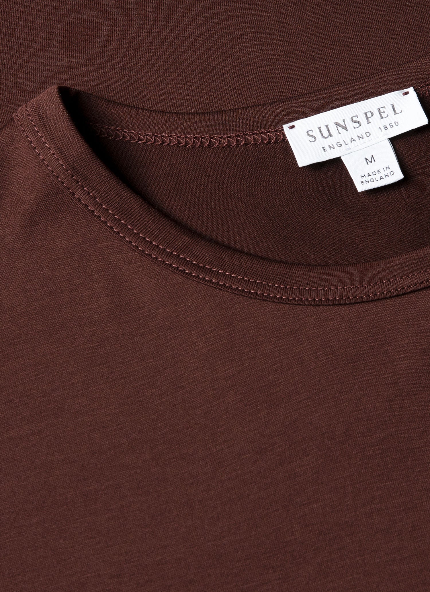Men's Classic T-shirt in Bakelite - Image 4
