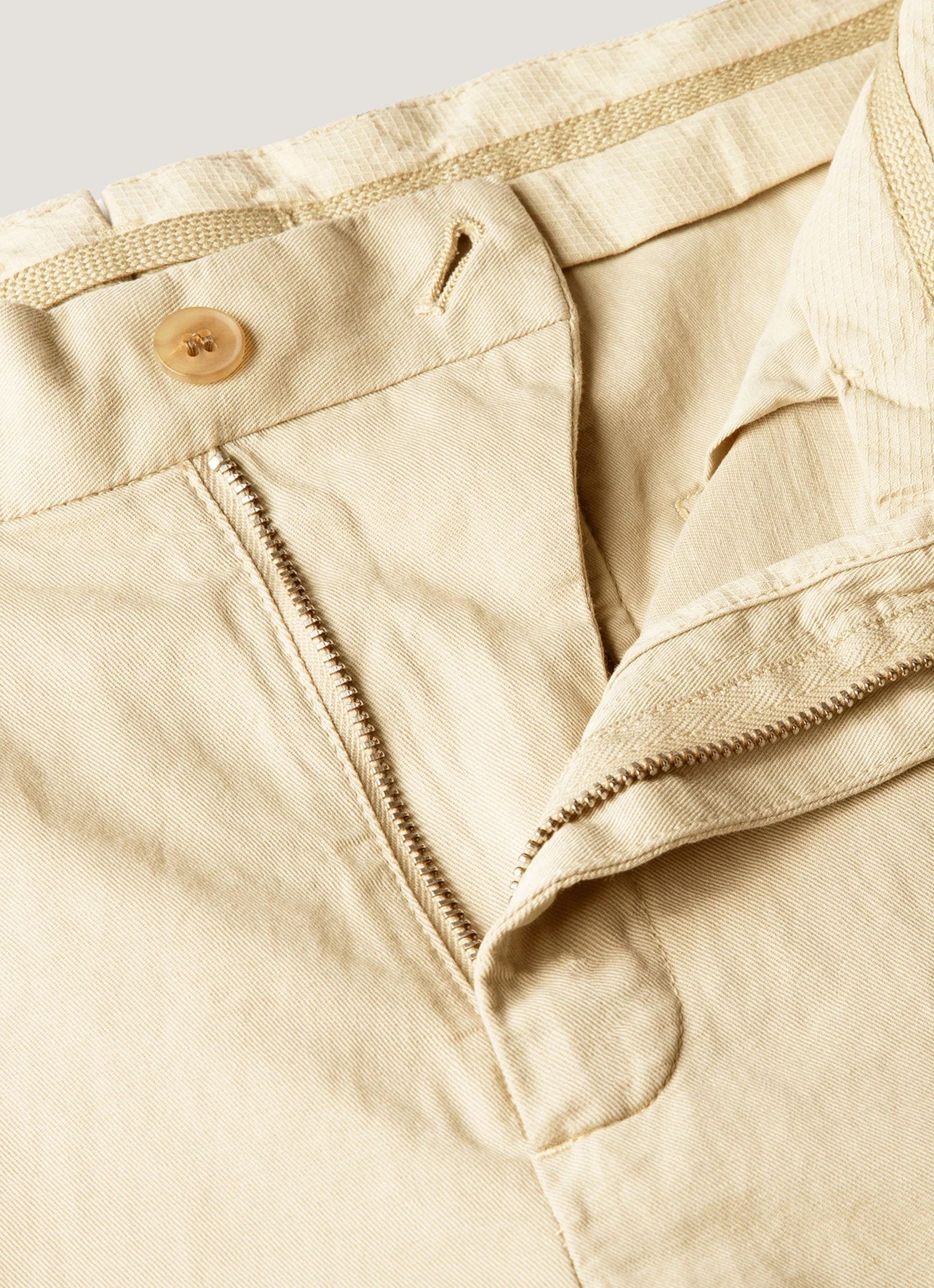Men's Cotton Linen Trouser in Hazelwood - Image 4