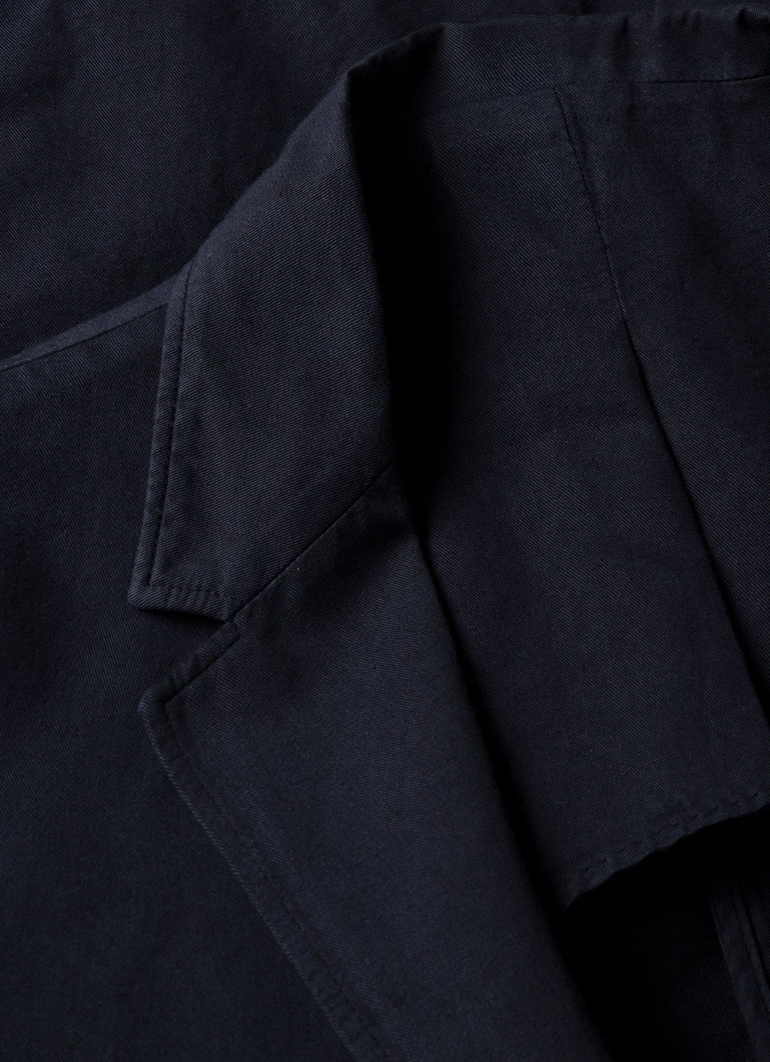 Men's Cotton Linen Two-Piece Suit in Navy - Image 4