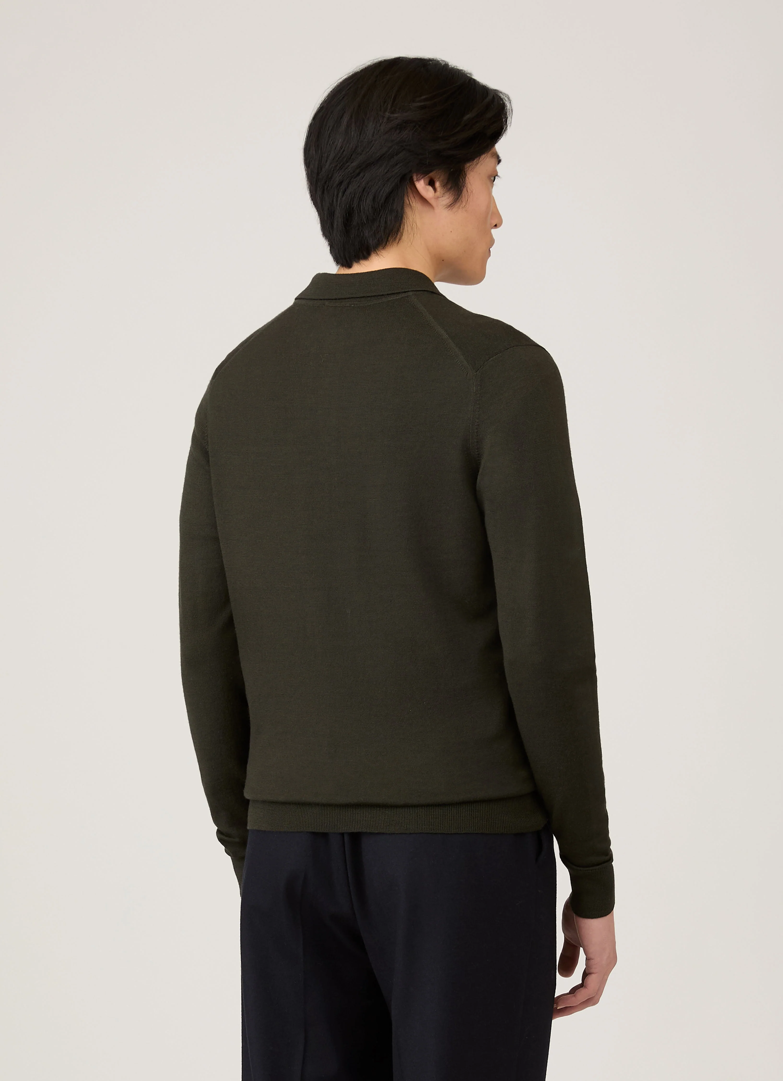 Men's Extra-Fine Merino Knitted Polo Shirt in Dark Green - Image 5