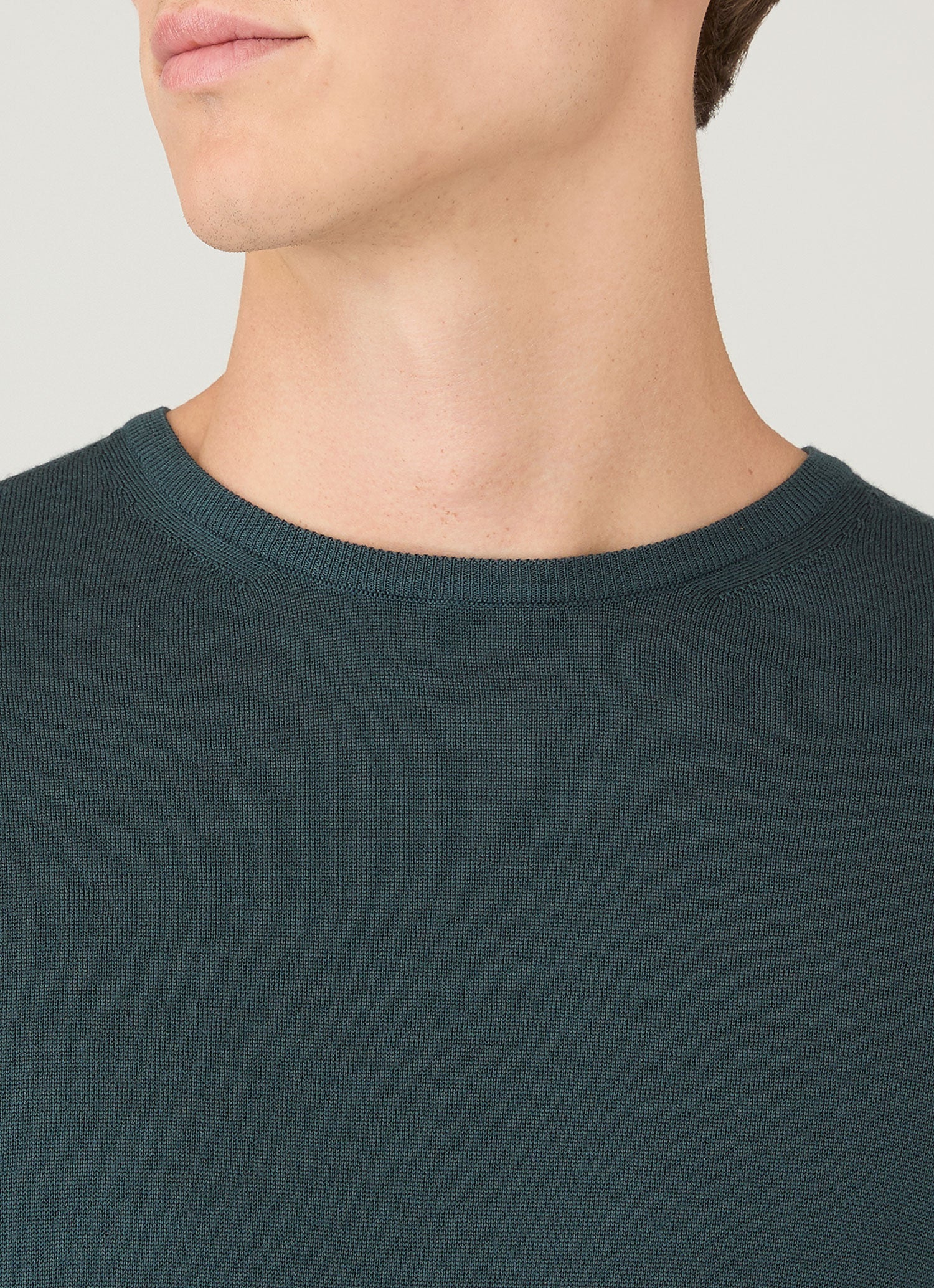 Men's Extra-Fine Merino Crew Neck in Dark Petrol - Image 6