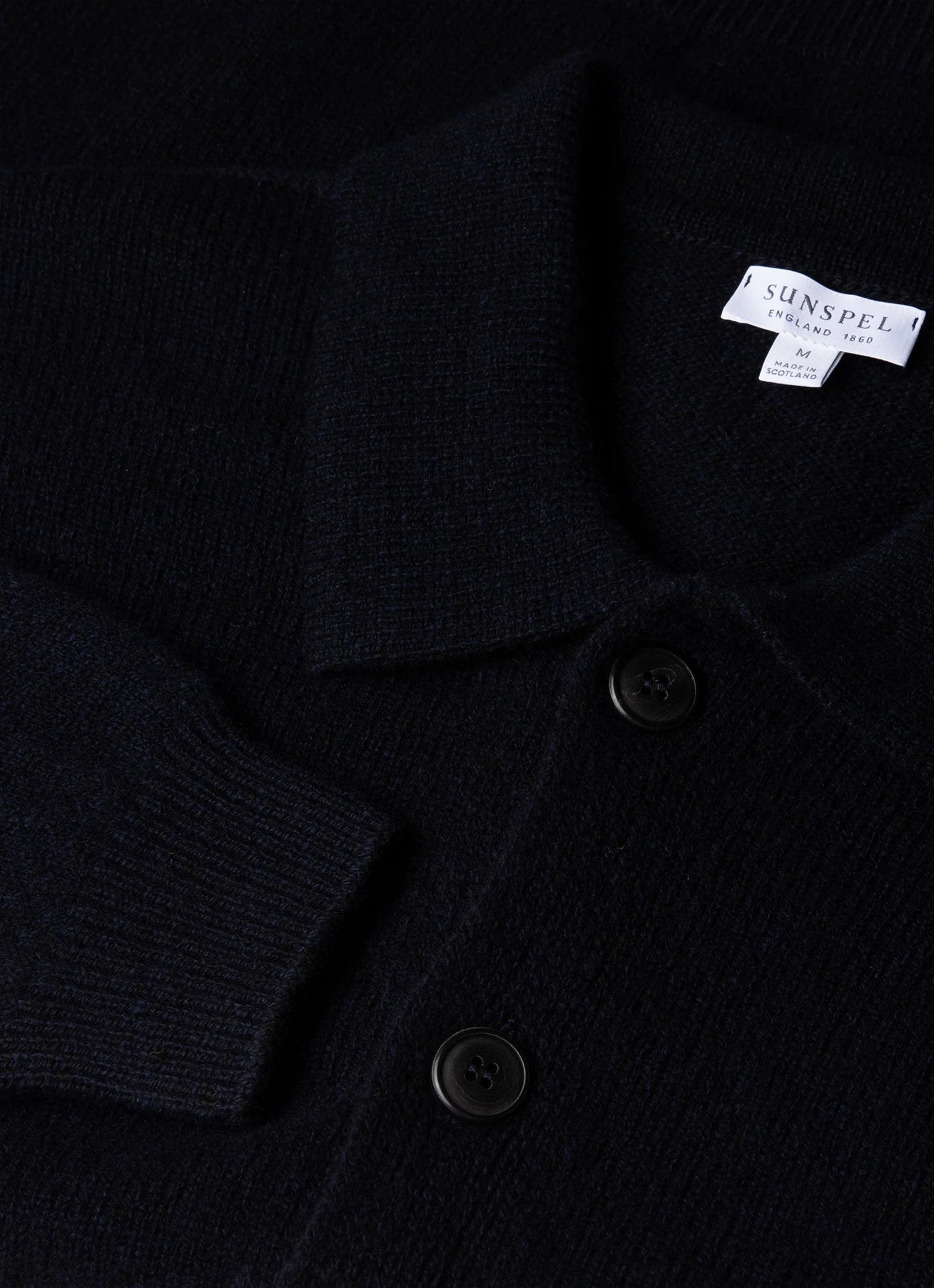 Men's Lambswool Cardigan in Dark Navy Mouline - Image 4