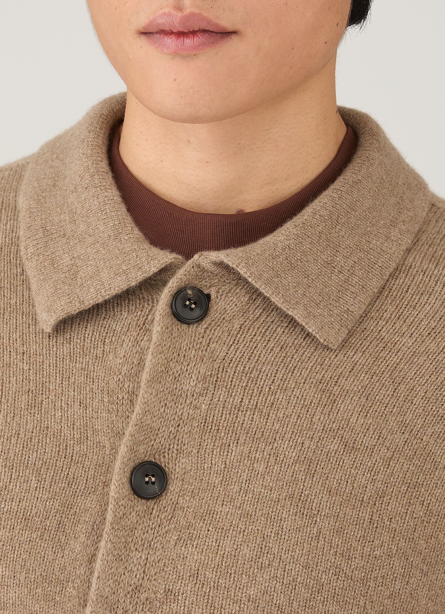 Men's Lambswool Cardigan in Sandstone - Image 6