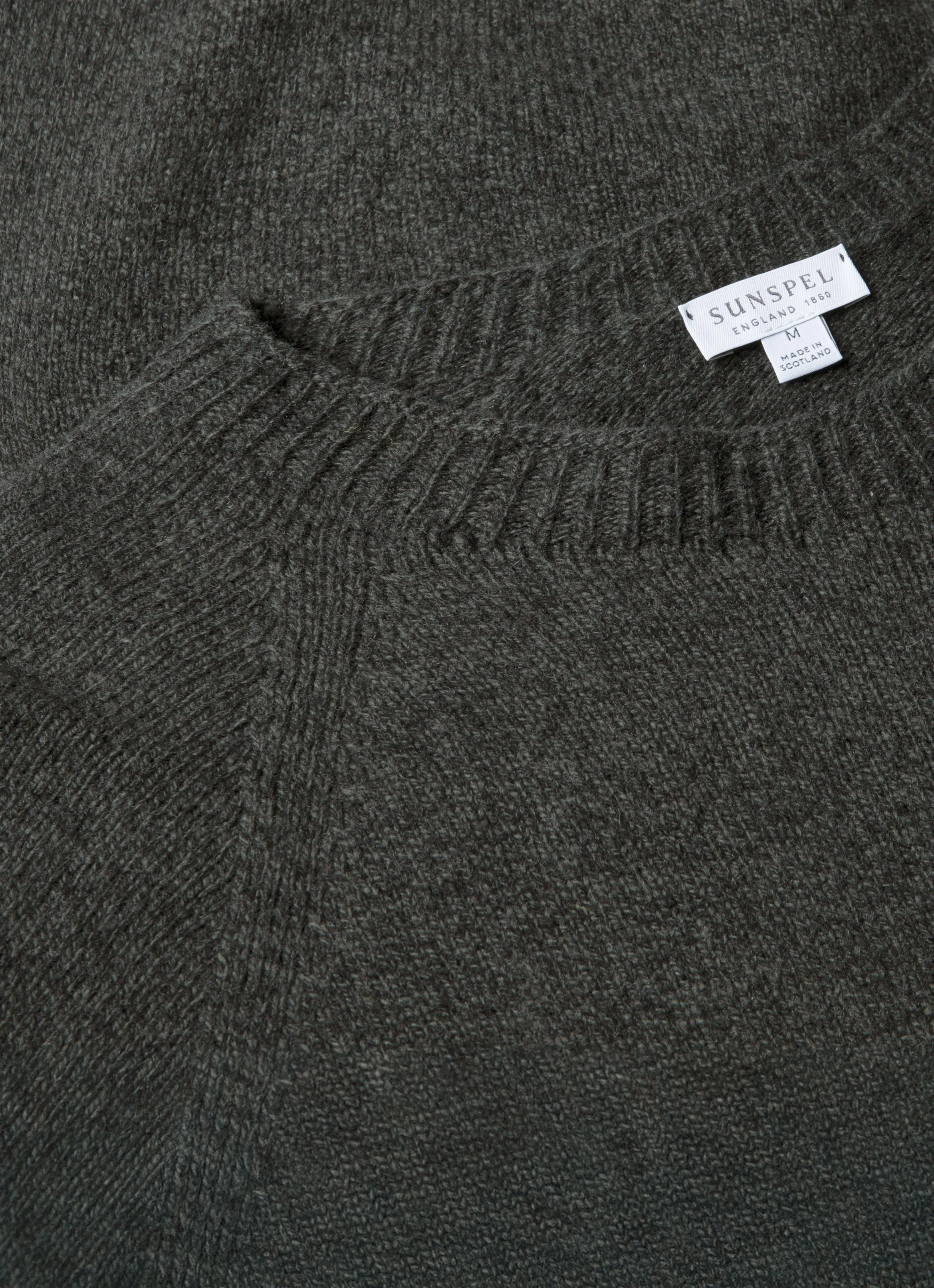Men's Lambswool Crew Neck Jumper in Dark Green Twist - Image 4