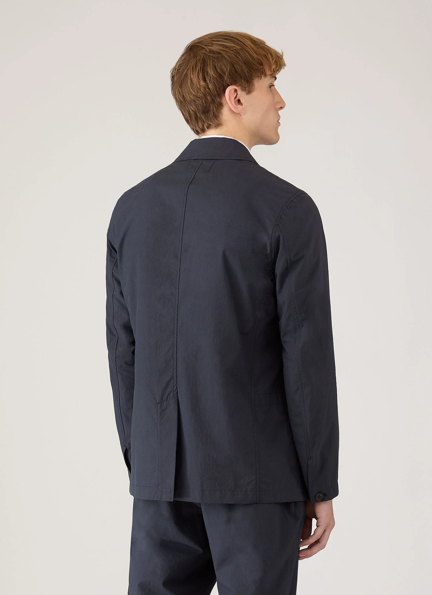 Men's Lightweight Cotton Poplin Jacket in Navy - Image 5