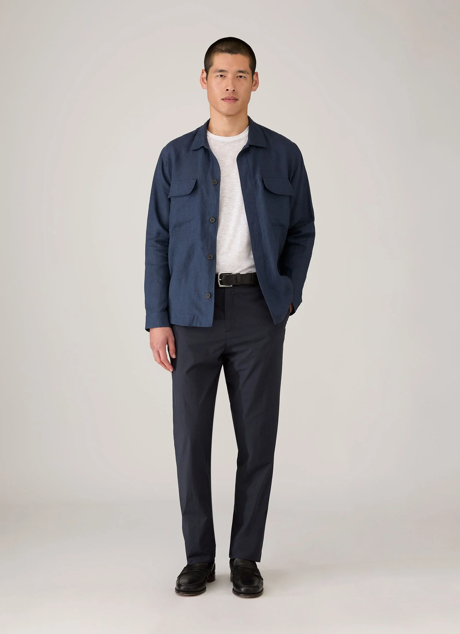 Men's Linen Overshirt in Light Navy - Image 3