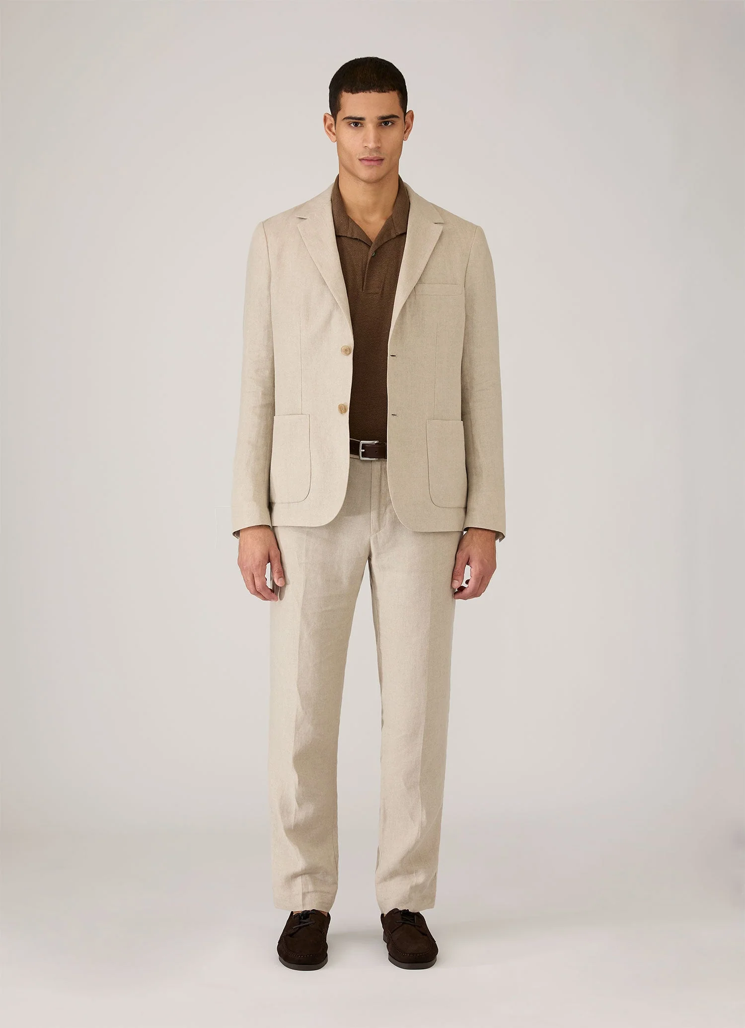 Men's Linen Piqué Polo Shirt in Dark Walnut - Image 3