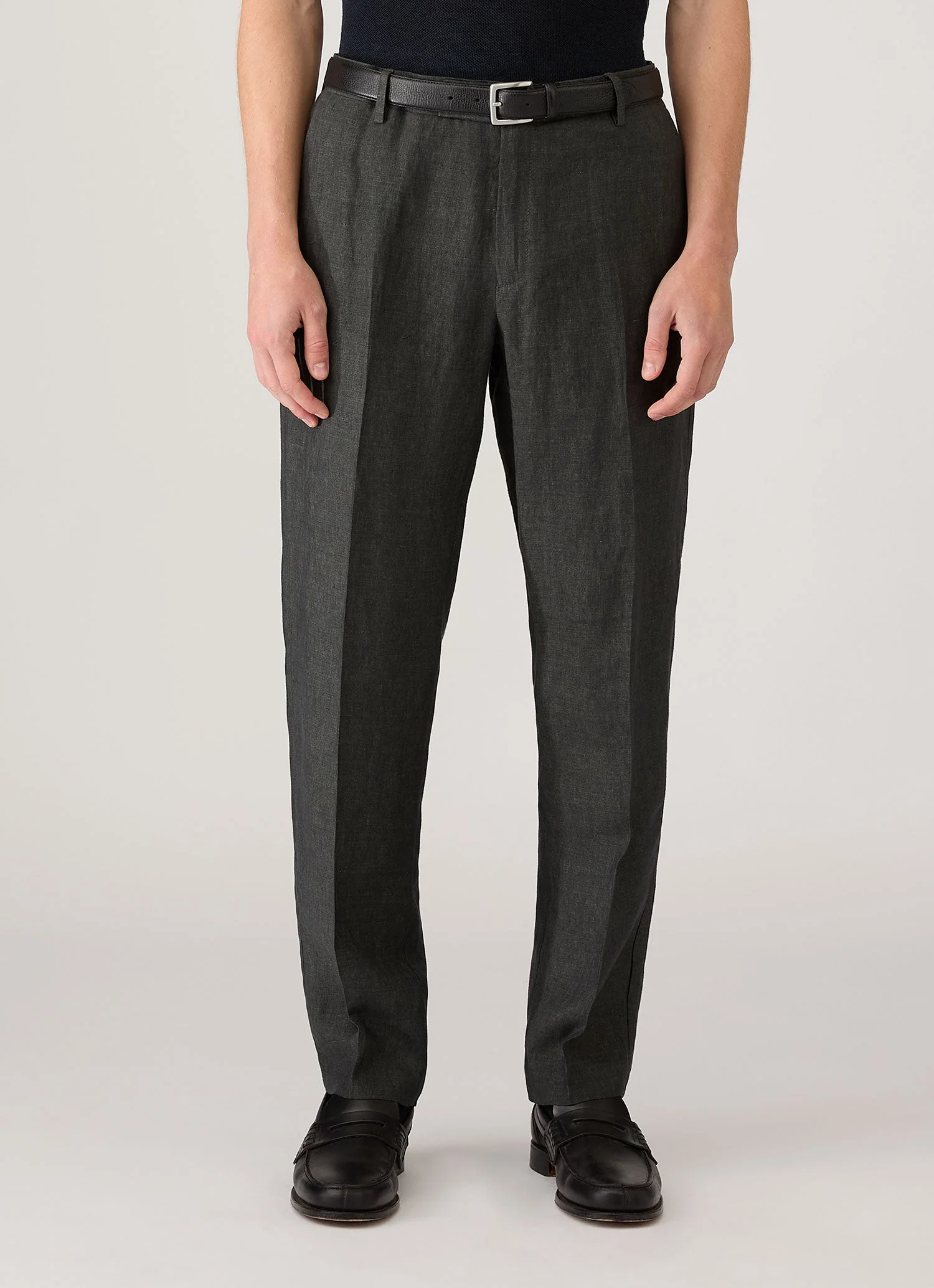 Men's Linen Trouser in Forest - Image 2
