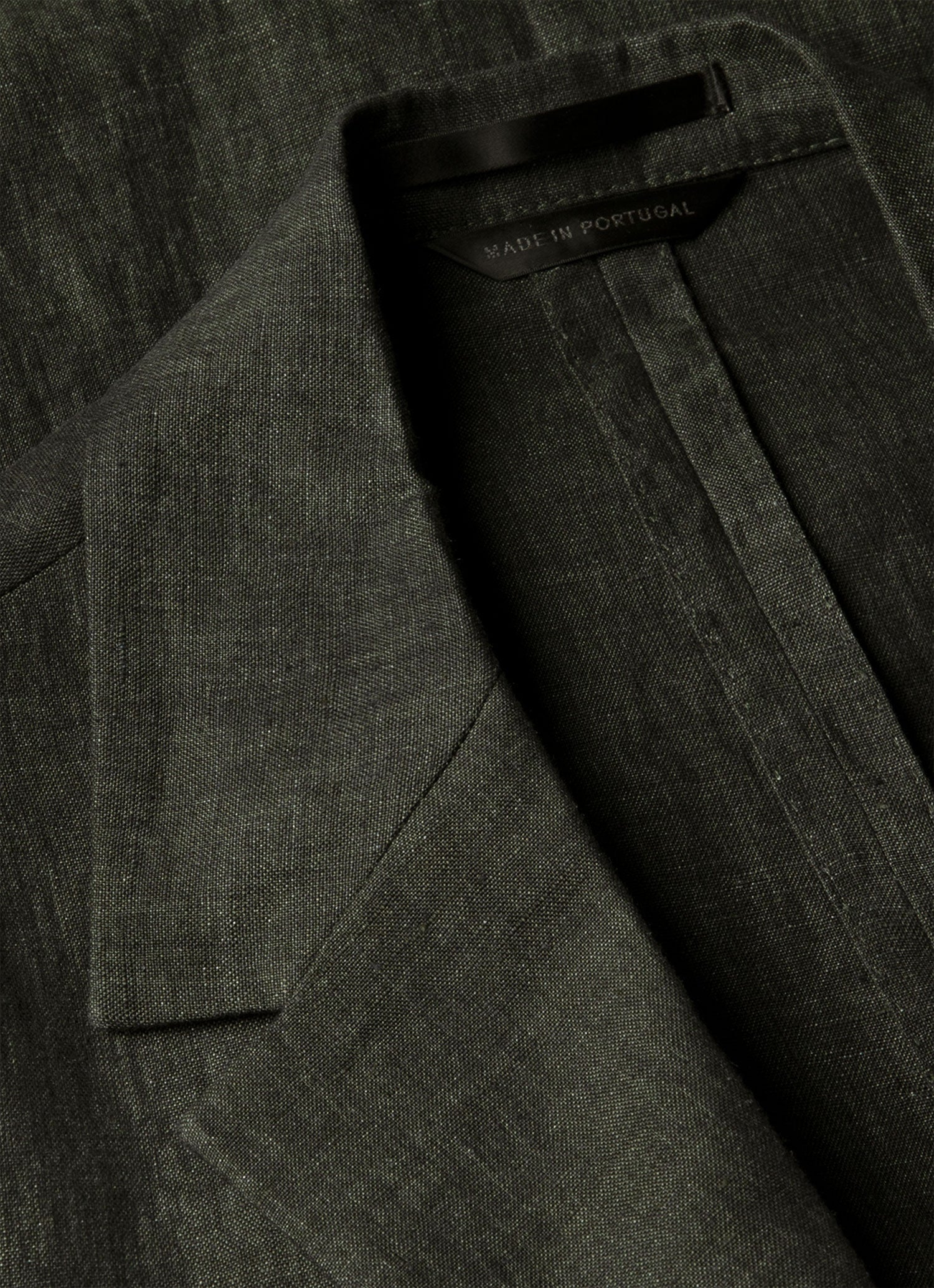 Men's Linen Two-Piece Suit in Forest - Image 3