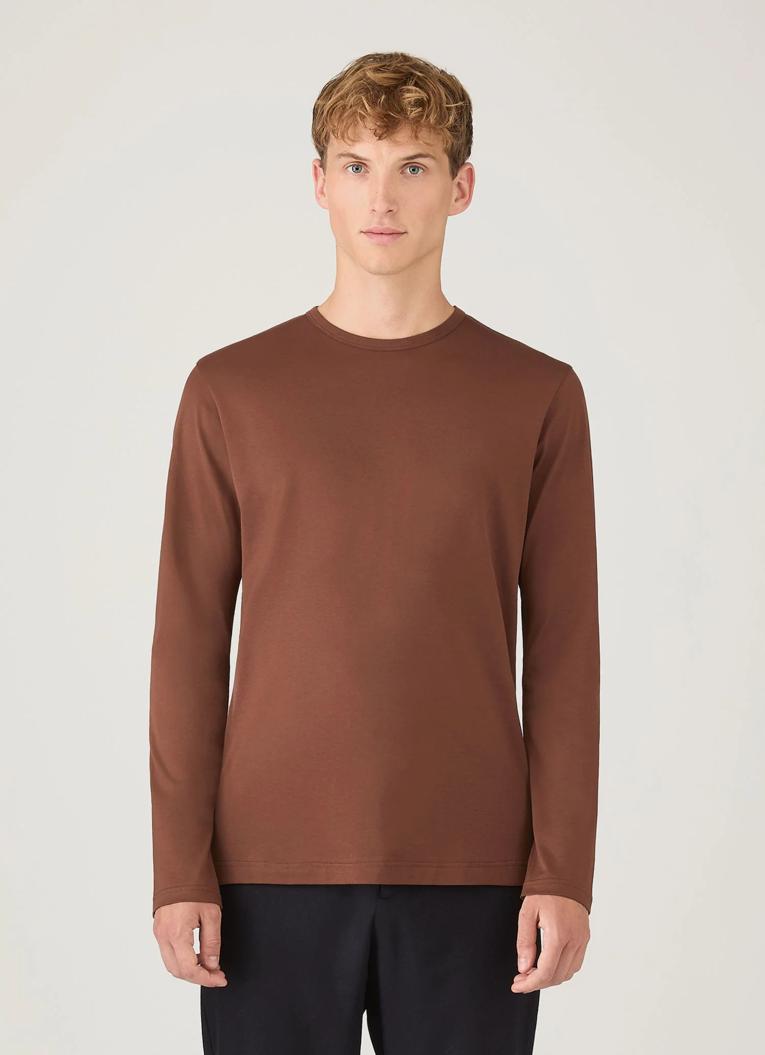 Men's Long Sleeve Classic T-shirt in Conker Brown - Image 2