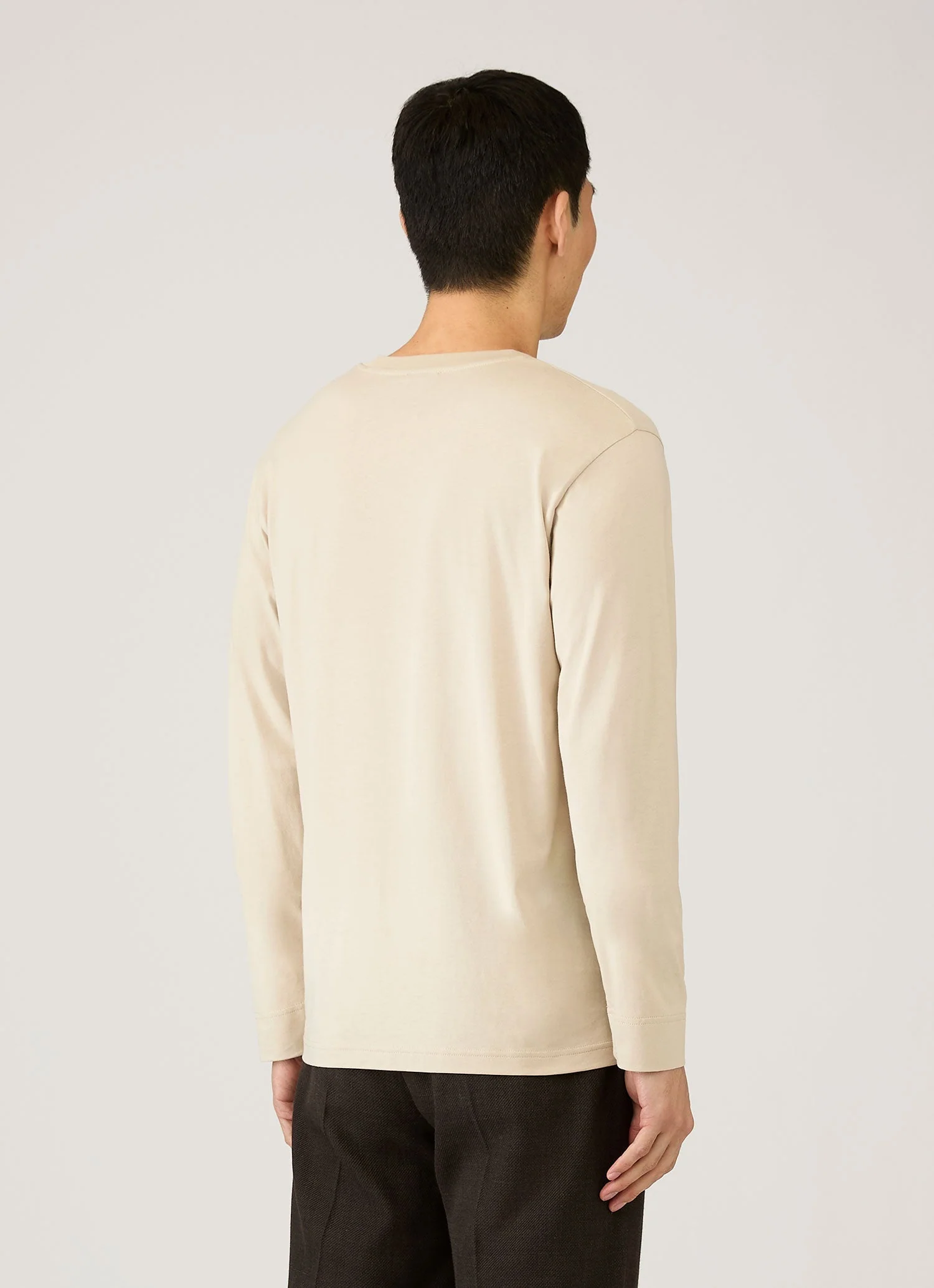 Men's Long Sleeve Riviera Midweight T‑shirt in Hazelwood - Image 5