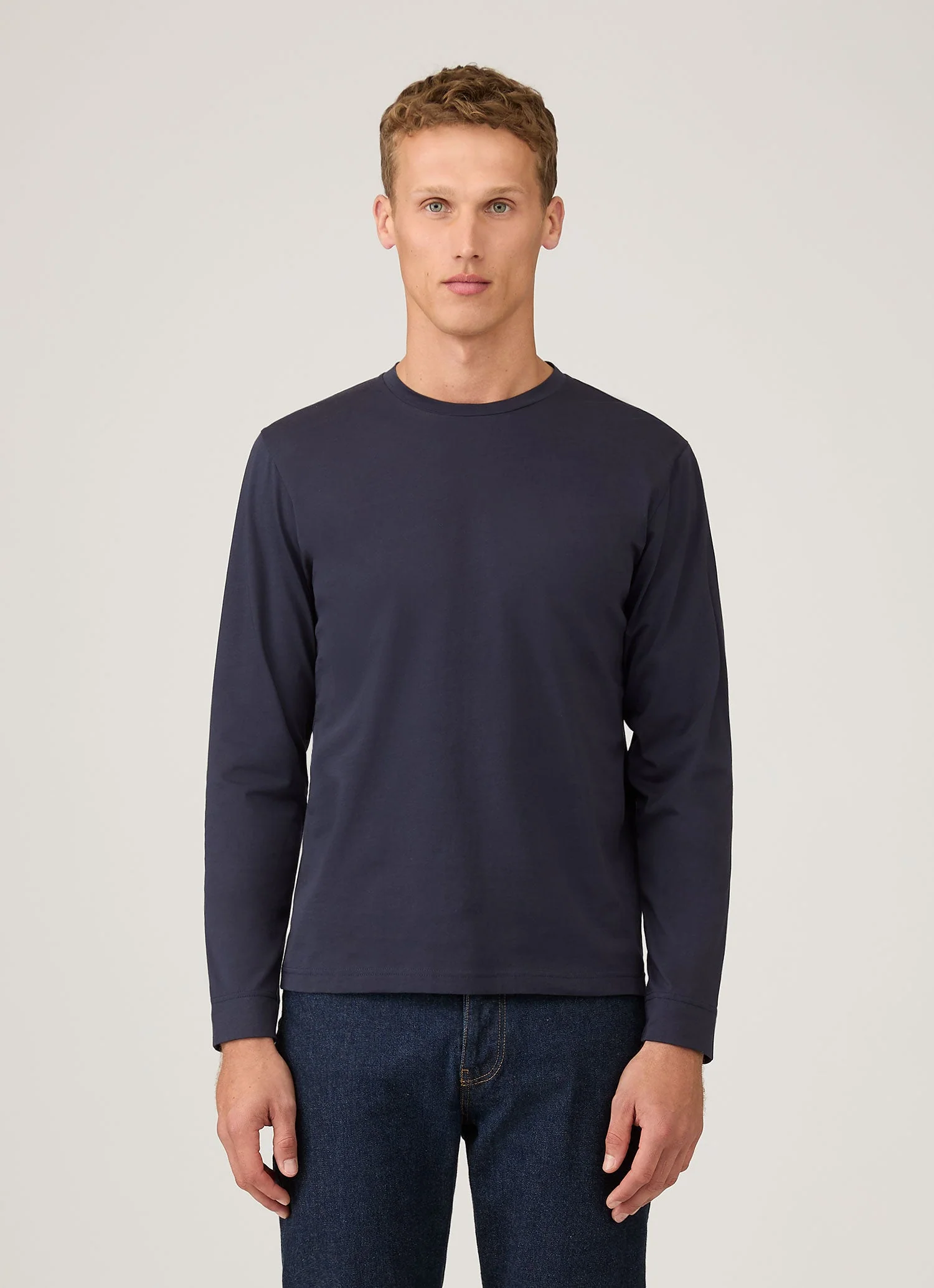 Men's Long Sleeve Riviera T-shirt in Navy - Image 2