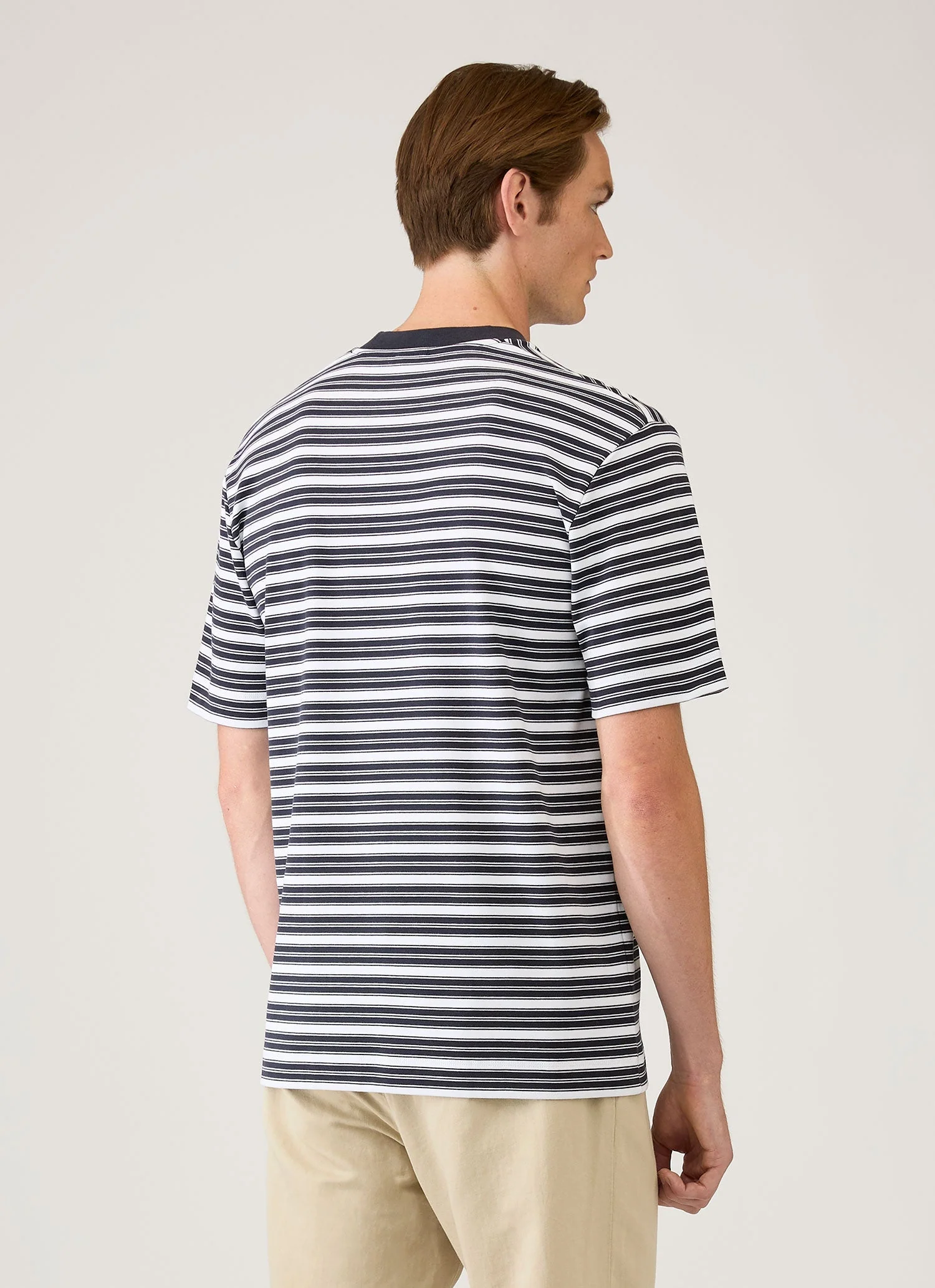 Men's Relaxed Fit Heavyweight T-shirt in White/Navy - Image 5