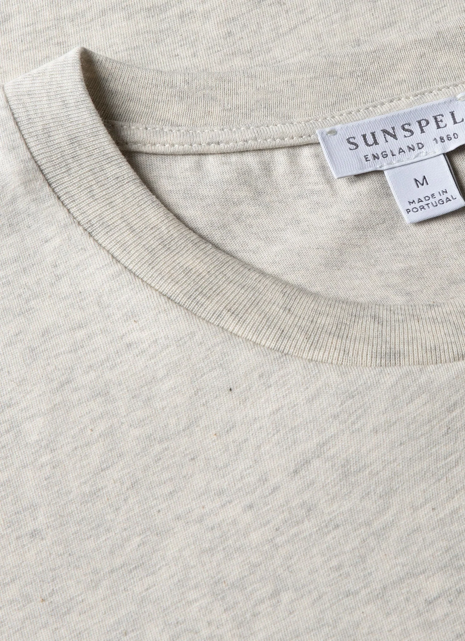 Men's Riviera Midweight T-shirt in Archive White Melange - Image 4
