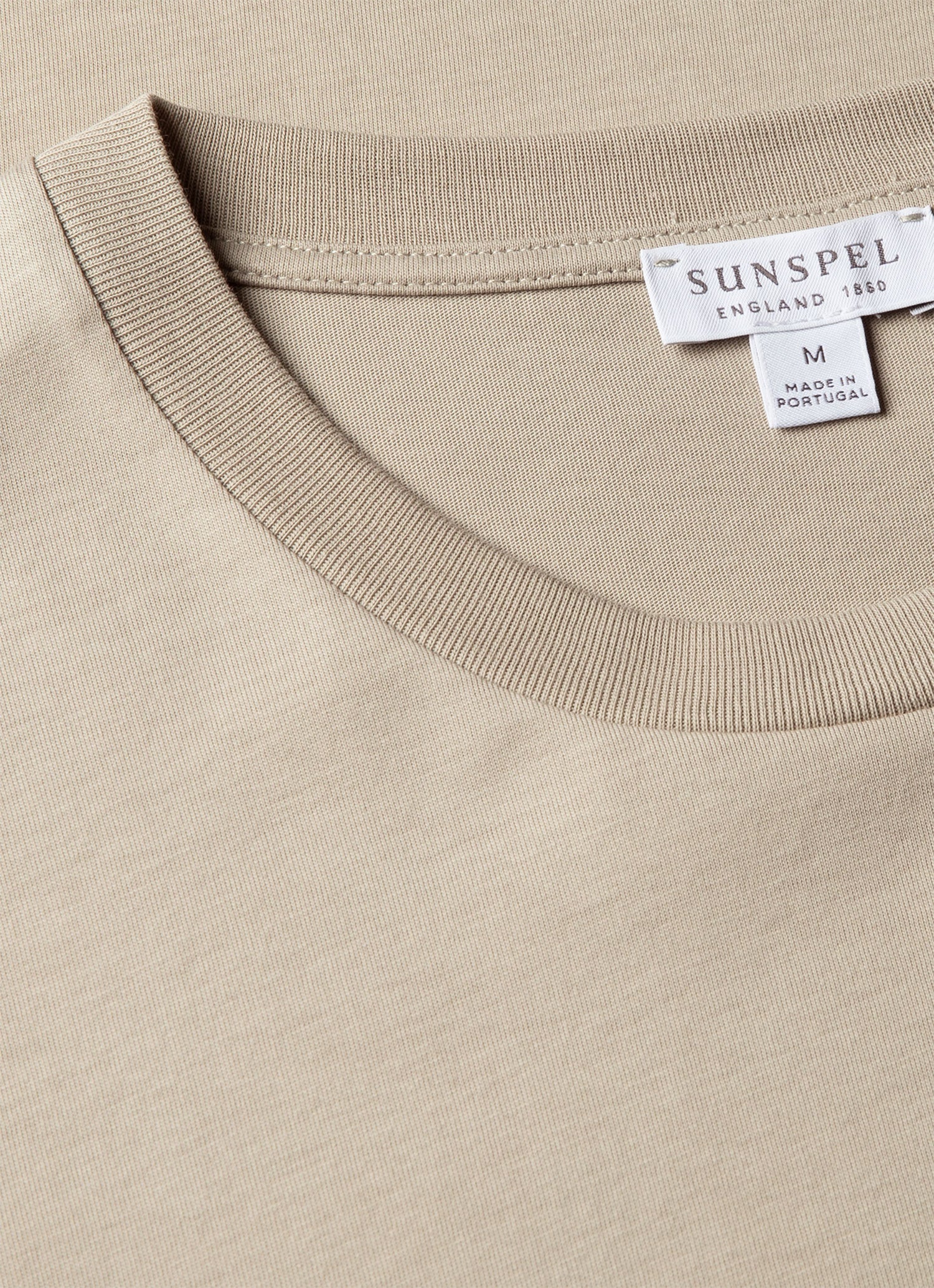 Men's Riviera Midweight T-shirt in Ash - Image 4