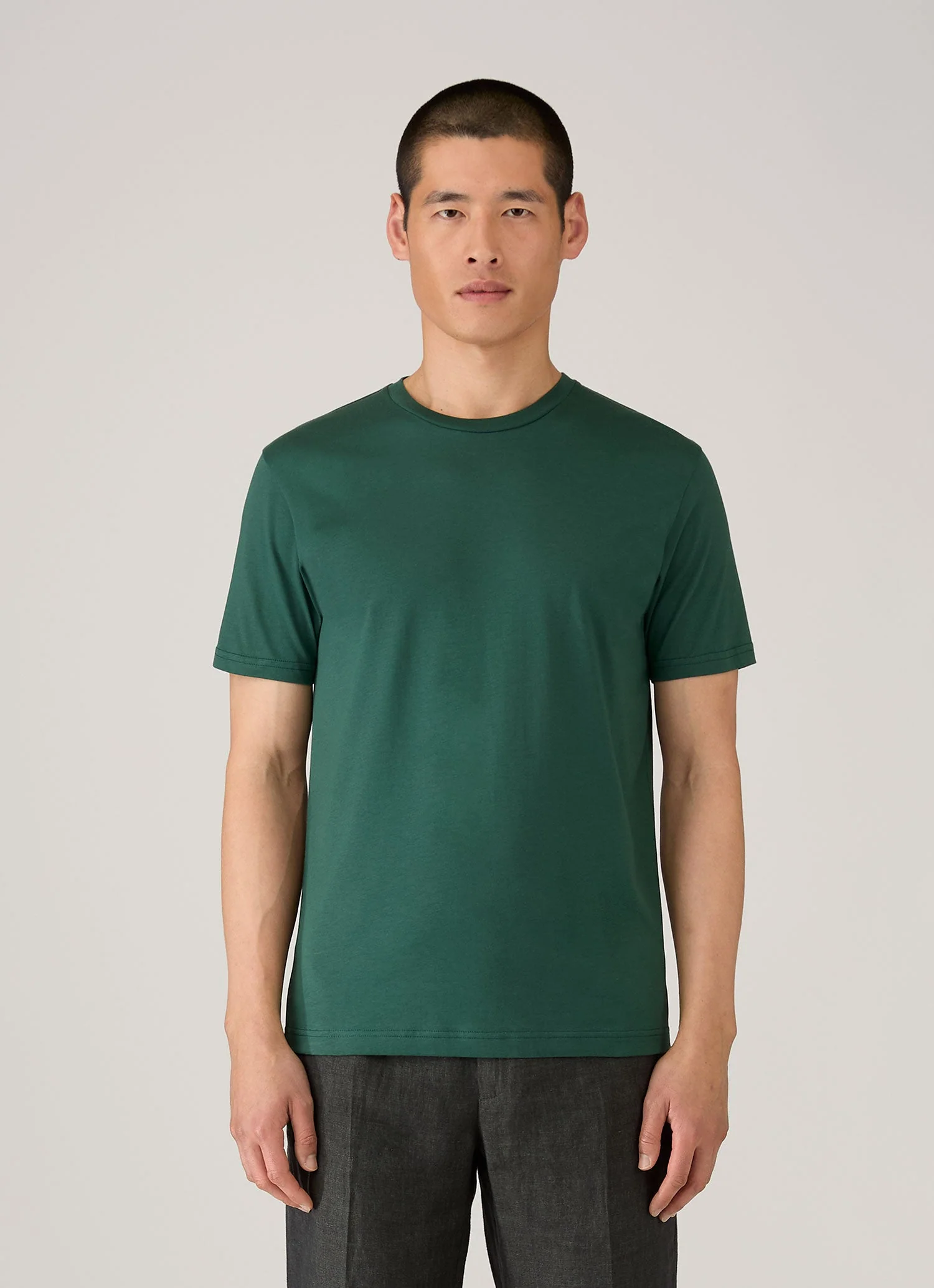 Men's Riviera Midweight T-shirt in Forest - Image 2