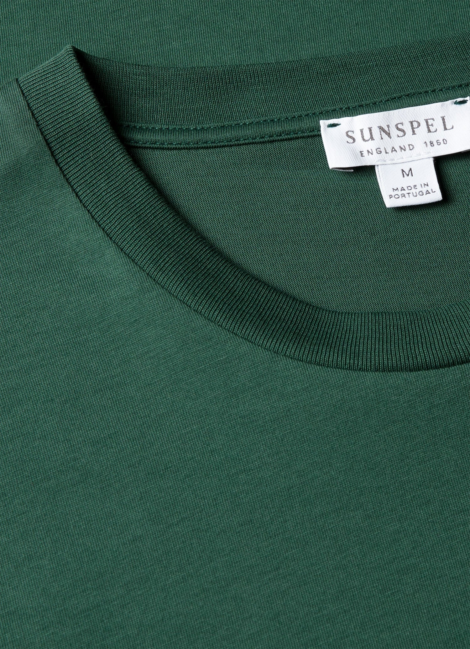 Men's Riviera Midweight T-shirt in Forest - Image 4