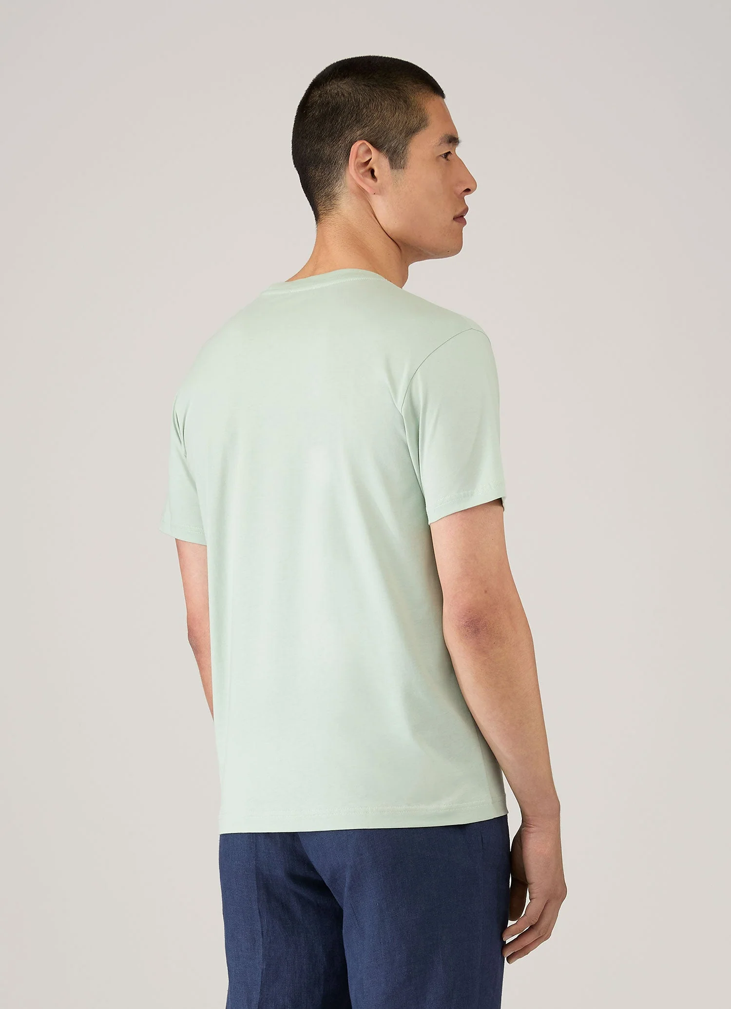 Men's Riviera Midweight T-shirt in Laurel - Image 5