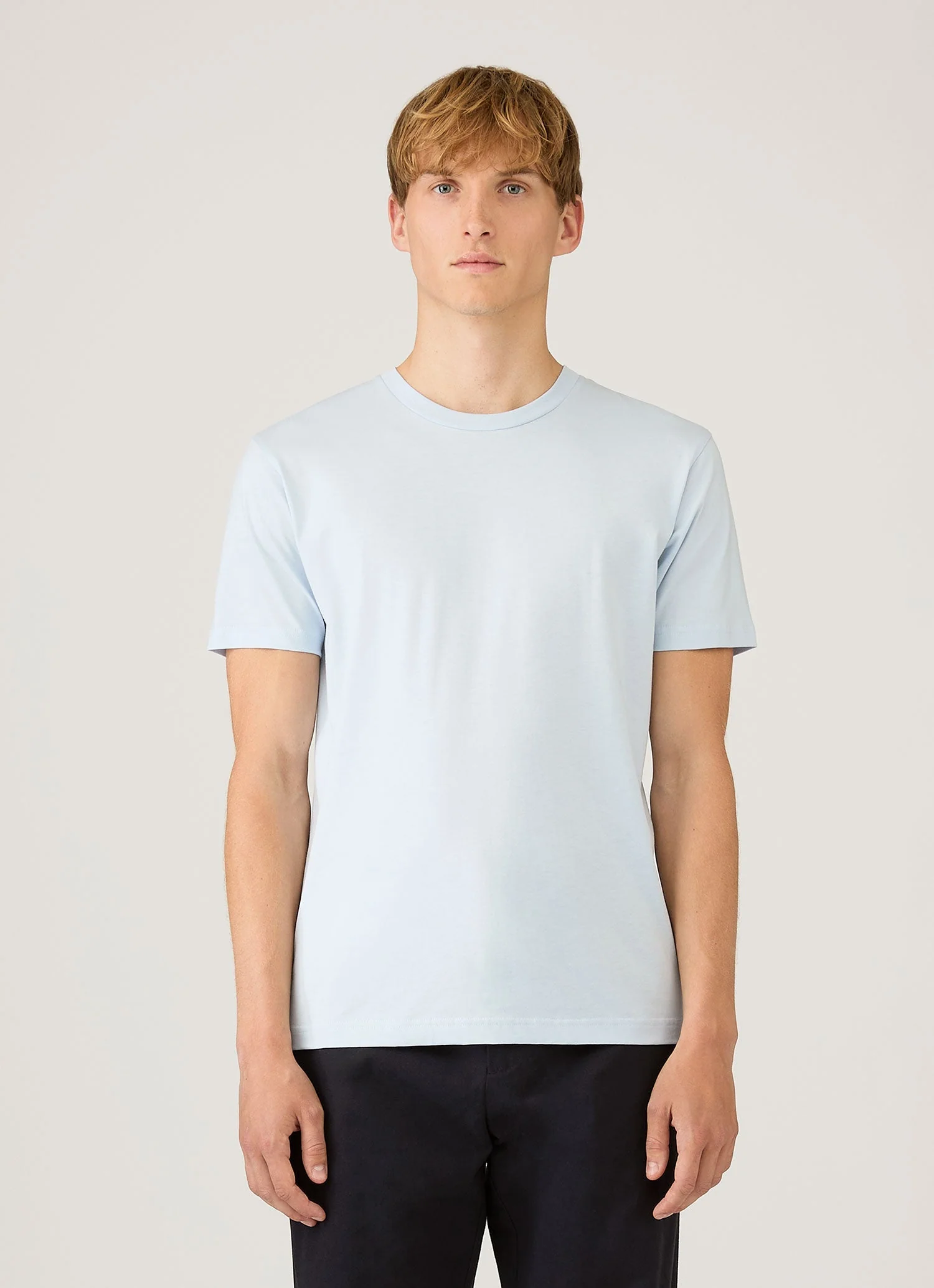 Men's Riviera Midweight T-shirt in Pastel Blue - Image 2