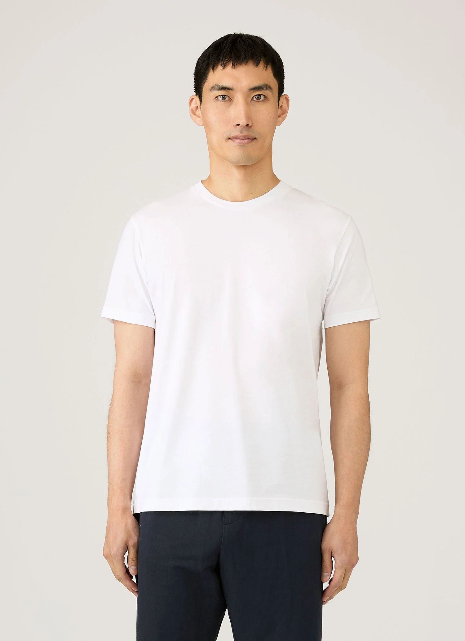 Men's Riviera Midweight T-shirt in White - Image 2