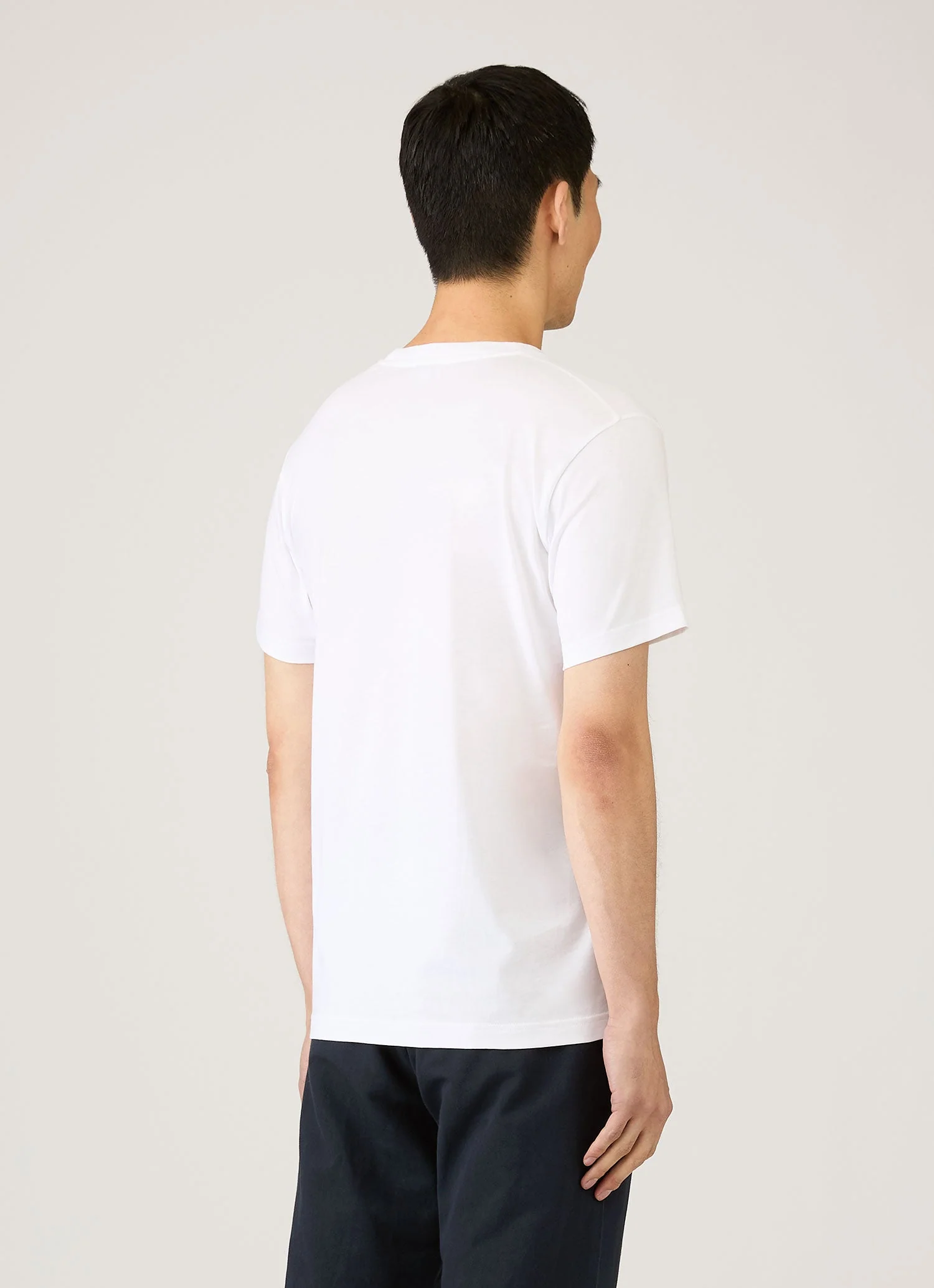 Men's Riviera Midweight T-shirt in White - Image 5