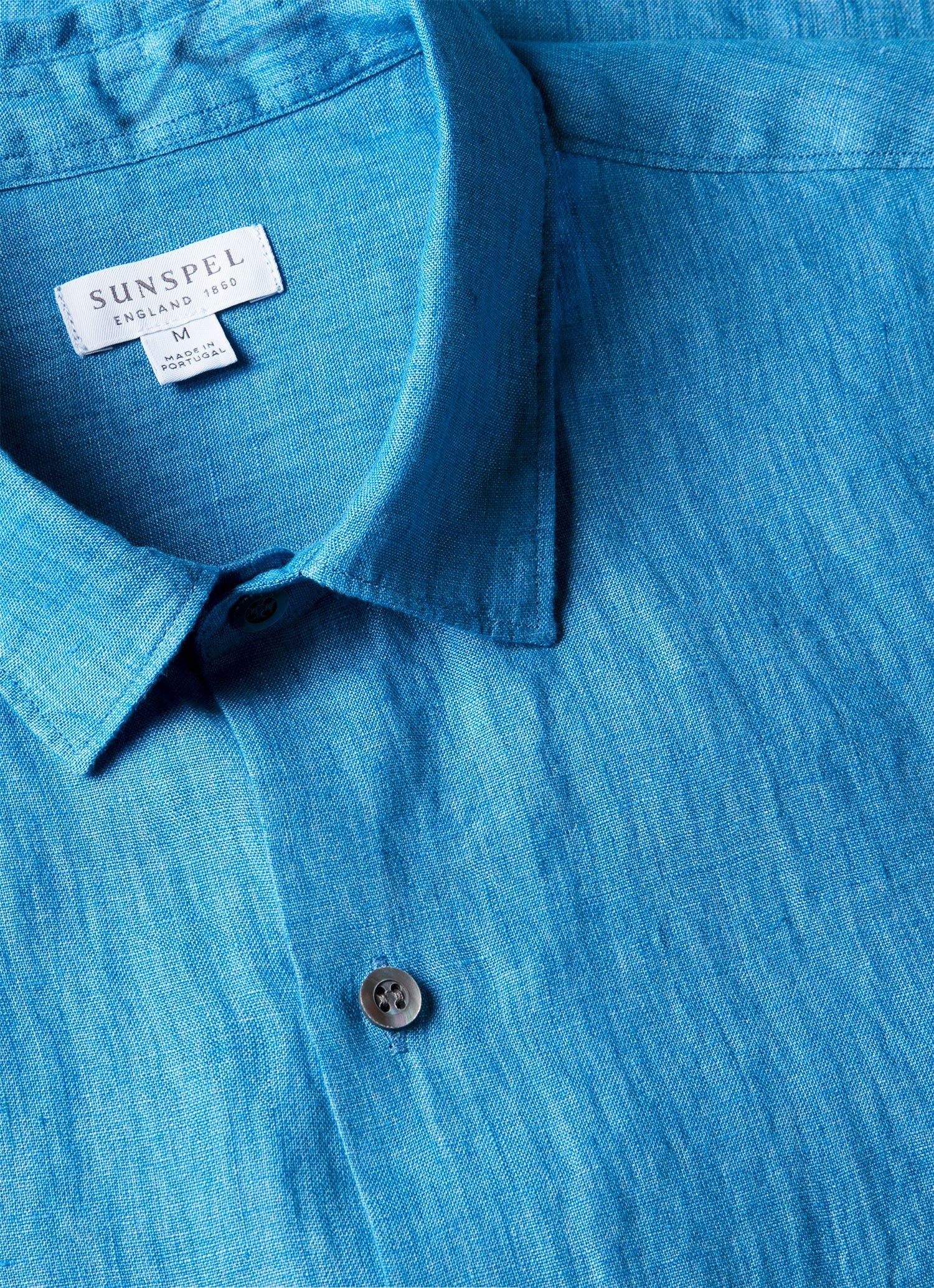 Men's Short Sleeve Linen Shirt in Cool Blue - Image 4