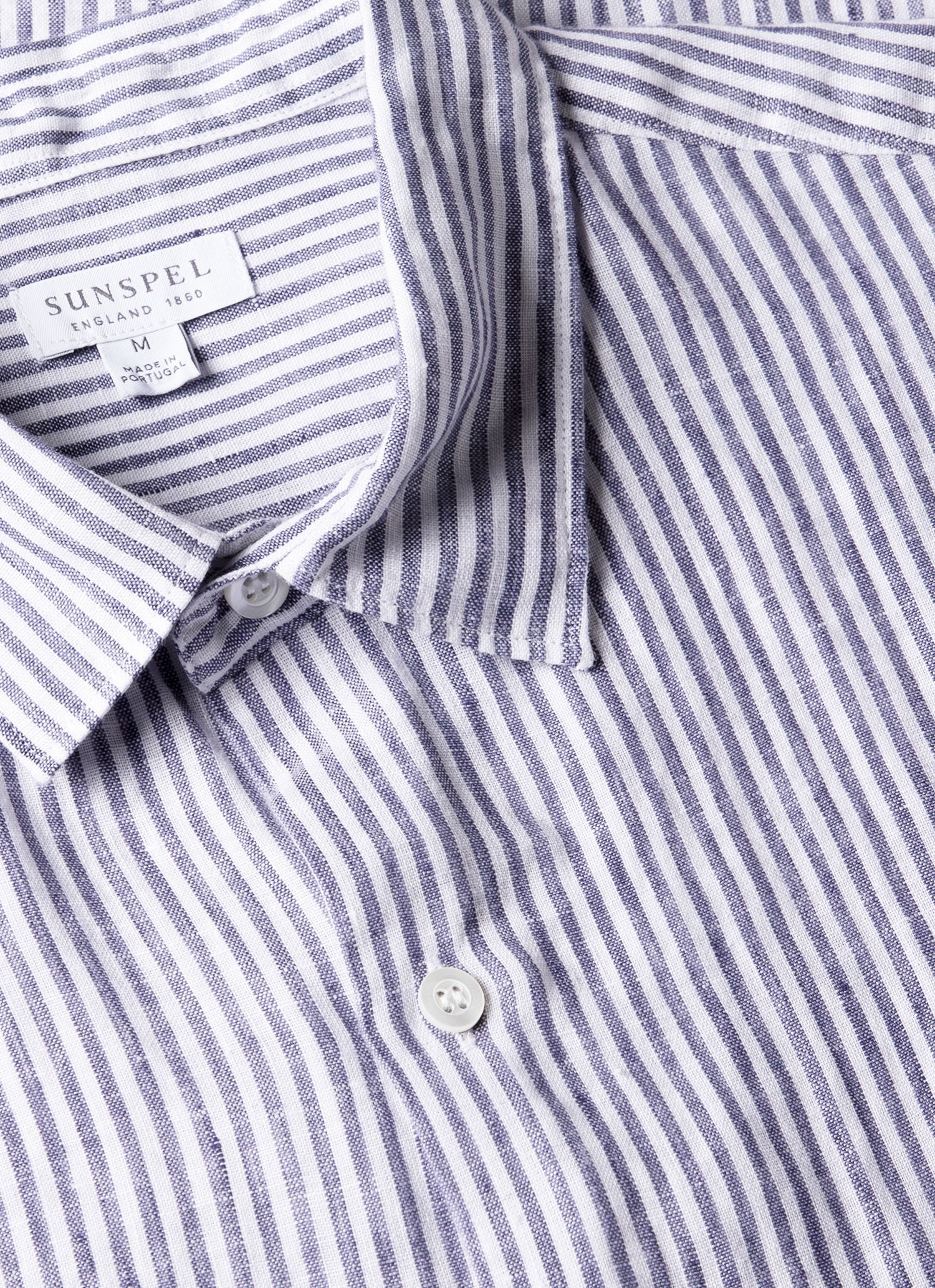 Men's Short Sleeve Linen Shirt in White/Navy - Image 4