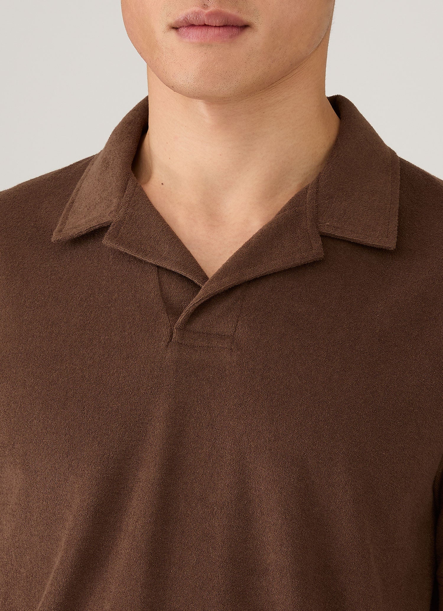 Men's Towelling Polo Shirt in Dark Walnut - Image 6