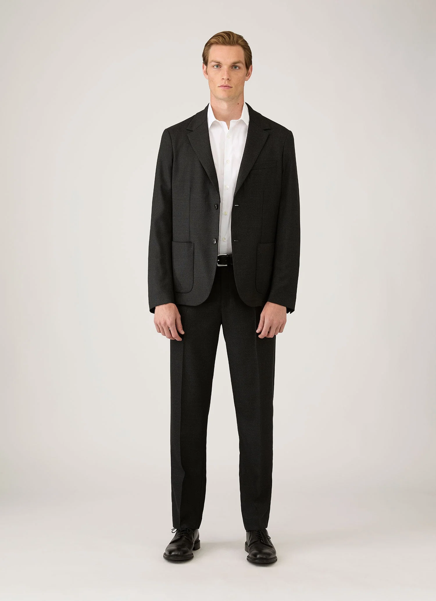 Men's Lightweight Travel Wool Two-Piece Suit in Dark Charcoal Melange - Image 2