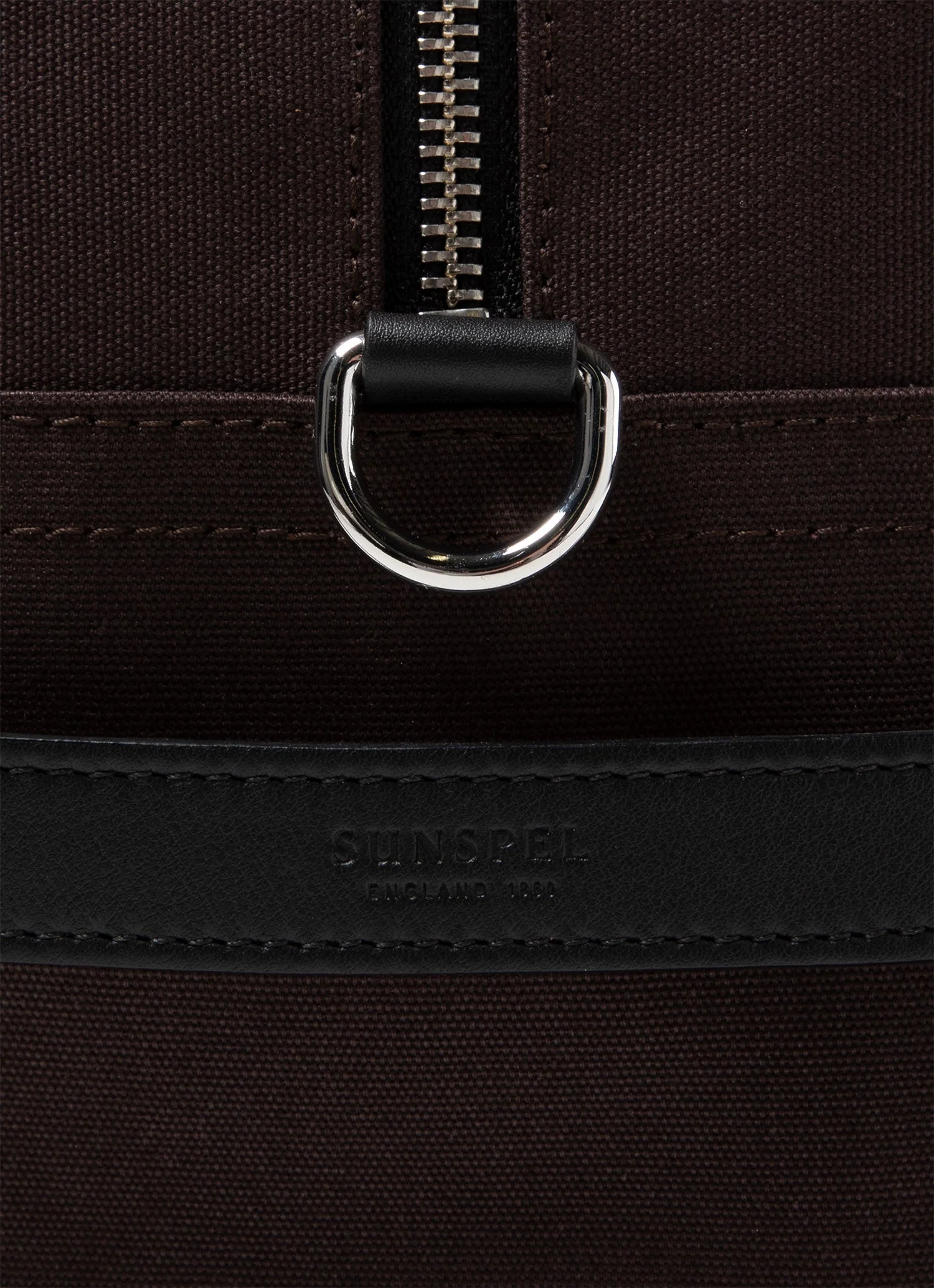 Weekend Bag in Brown - Image 4