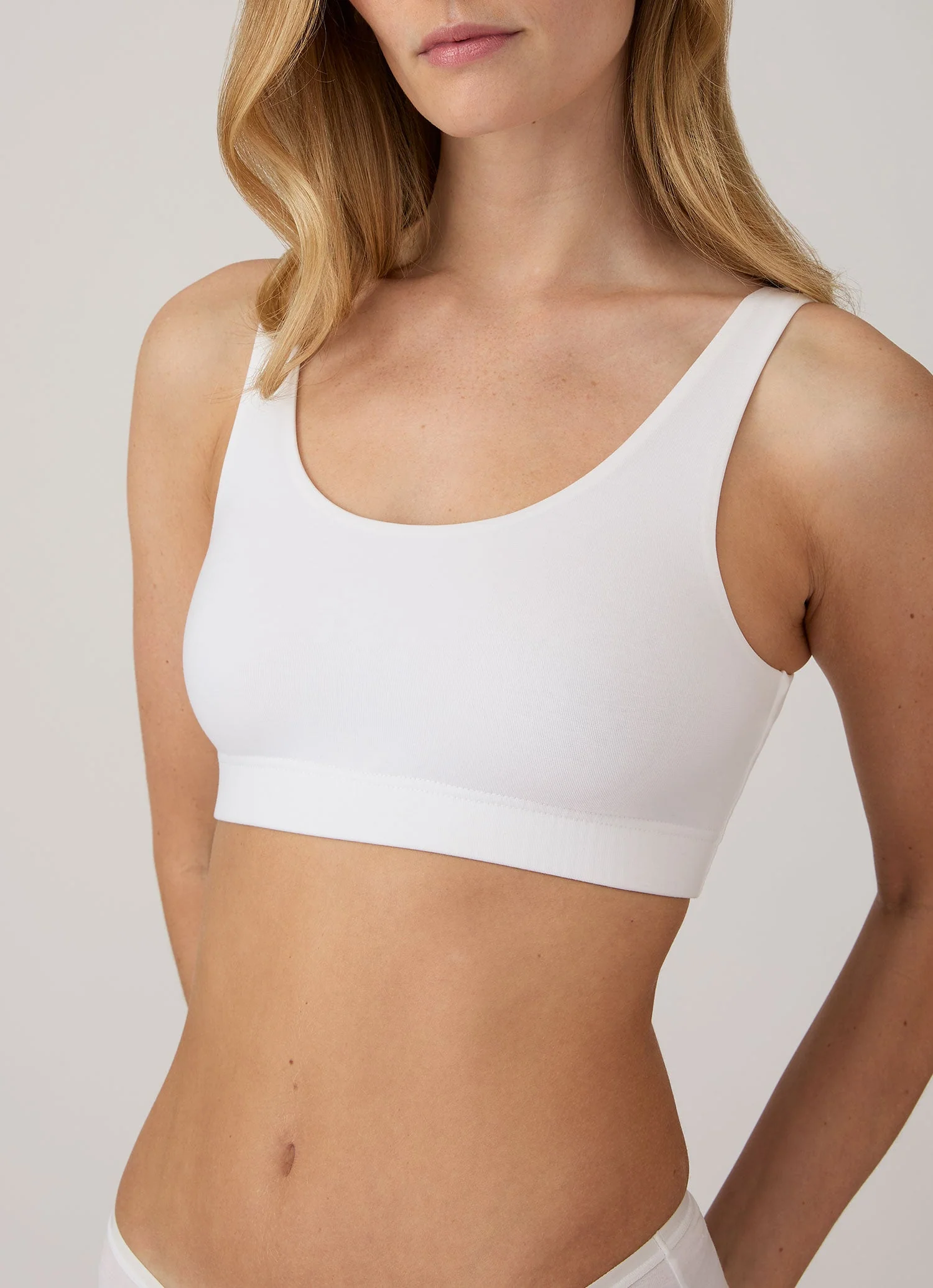 Women's Tencel™ Scoop Bralette in White - Image 3